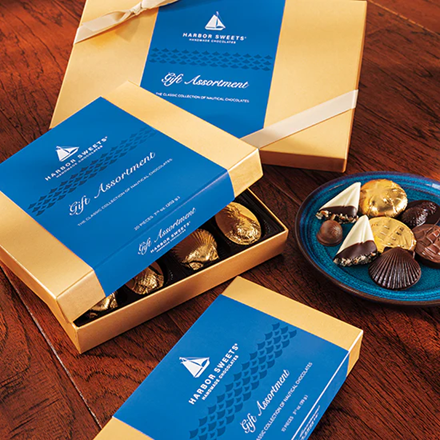 10 Piece Harbor Sweets Assortment